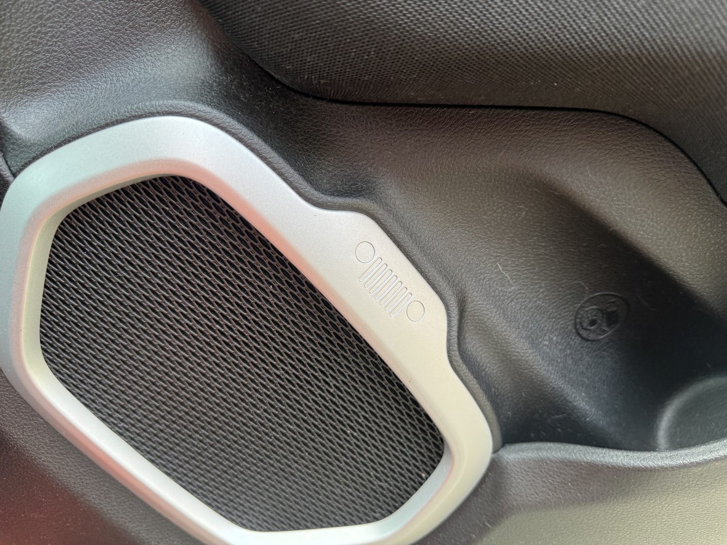 Used Jeep Renegade 2017 for sale - 76439917: Photo 25