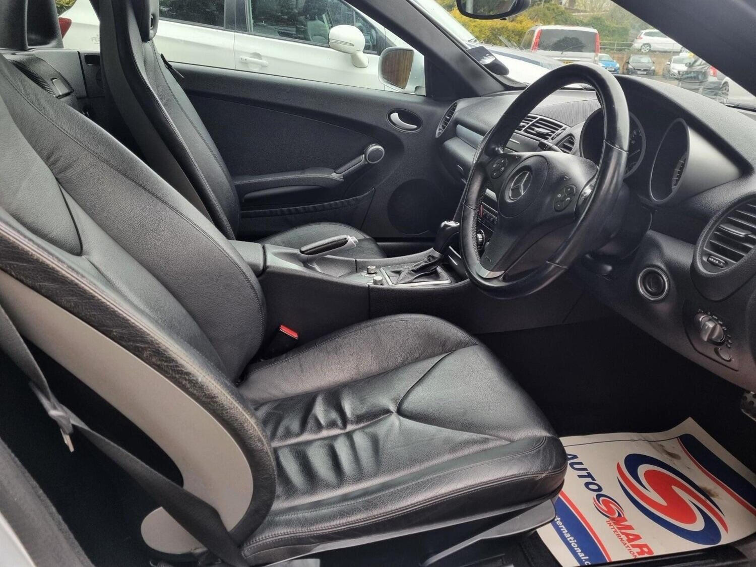 Used Mercedes-Benz SLK 2010 for sale - 76793615: Photo 10