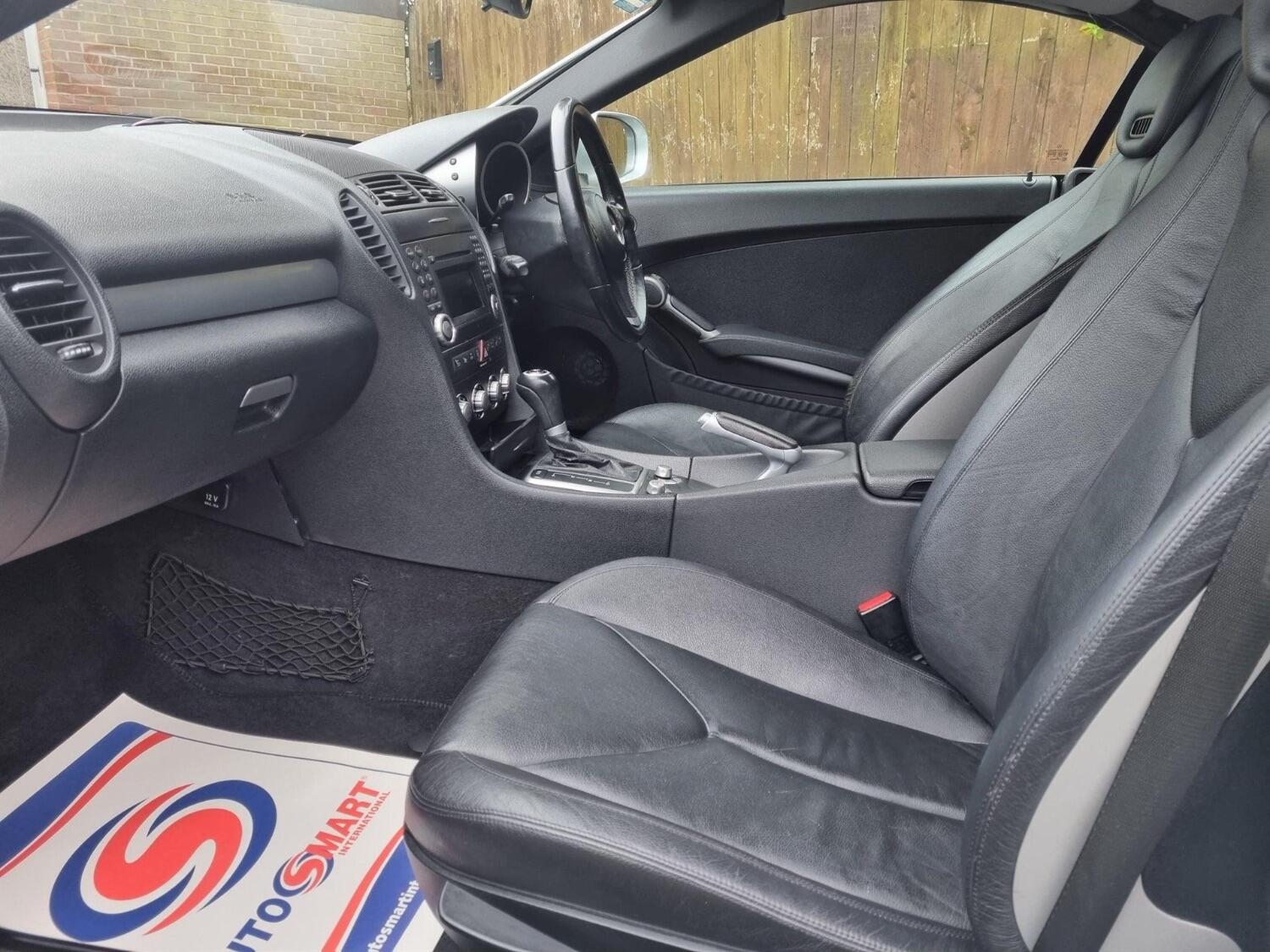 Used Mercedes-Benz SLK 2010 for sale - 76793615: Photo 17