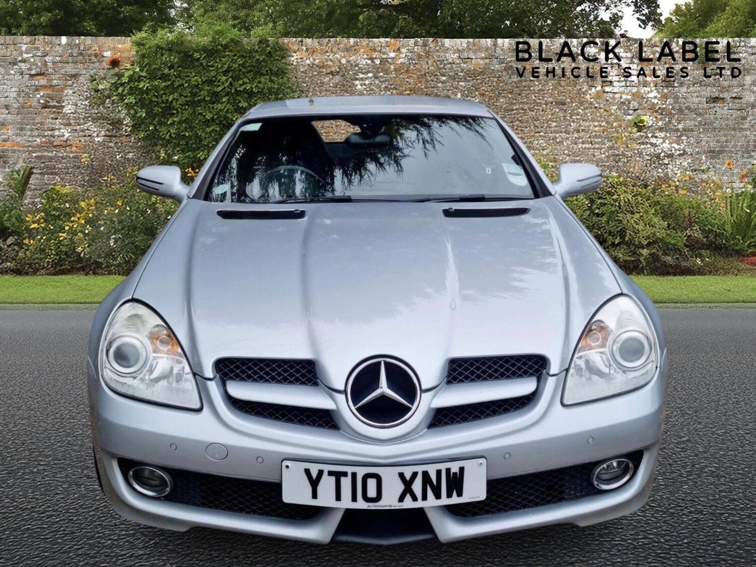 Used Mercedes-Benz SLK 2010 for sale - 76793615: Photo 2