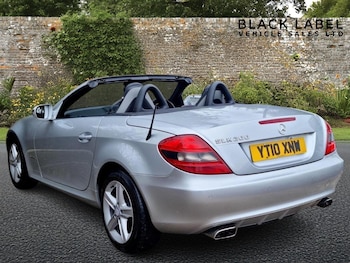 Used Mercedes-Benz SLK 2010 for sale - 76793615: Photo