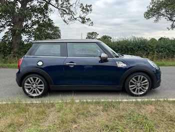 Used MINI Hatch 2016 for sale - 75499613: Photo