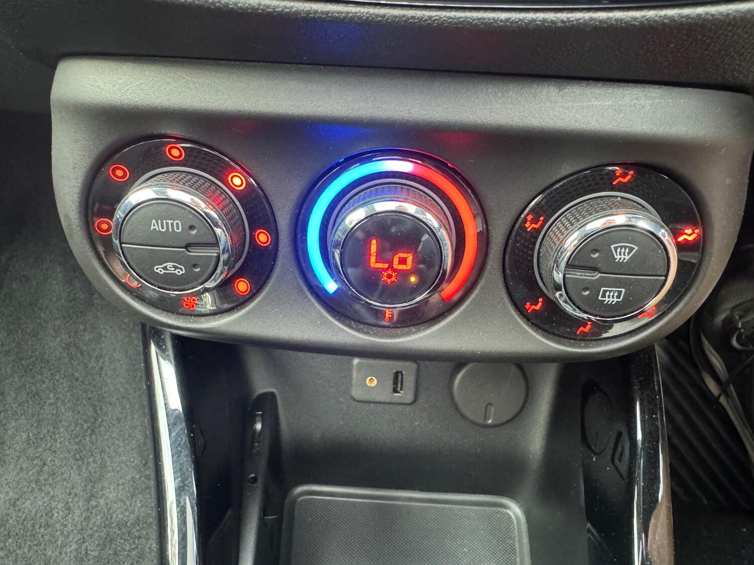 Used Vauxhall ADAM 2014 for sale - 75806446: Photo 23