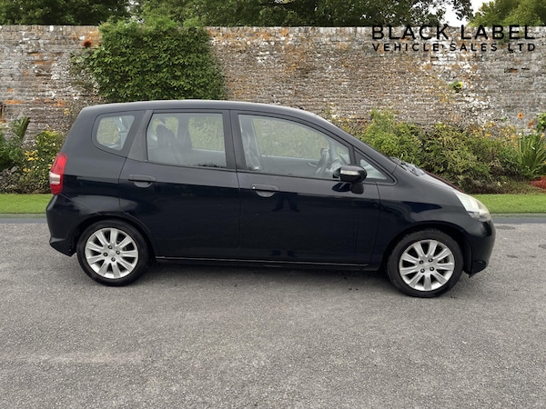 Used Honda Jazz 2007 for sale - 76293148: Photo 2