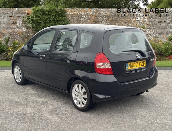 Used Honda Jazz 2007 for sale - 76293148: Photo 5