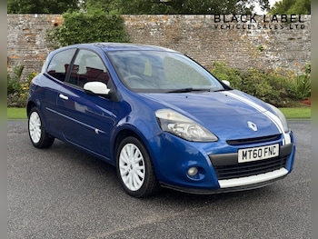 Used Renault Clio 2010 for sale - 76793605: Photo