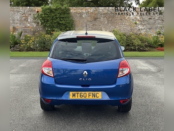 Used Renault Clio 2010 for sale - 76793605: Photo