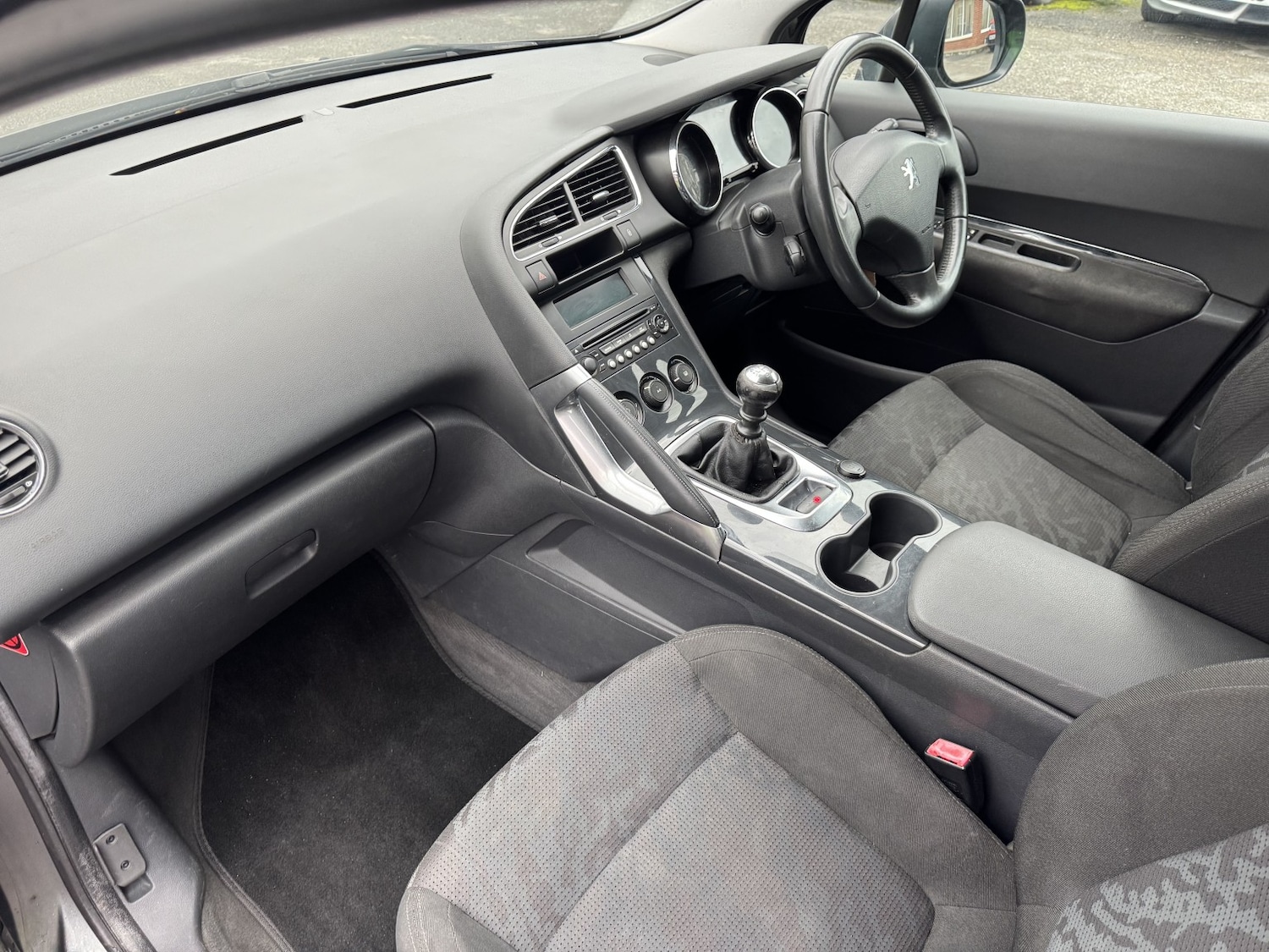 Used Peugeot 3008 2010 for sale - 76471132: Photo 12