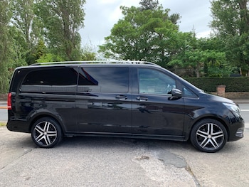Used Mercedes-Benz V-Class 2018 for sale - 79201507: Photo