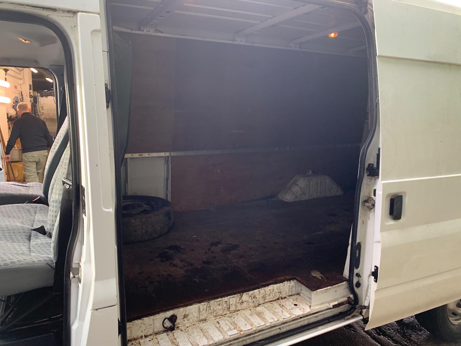 Used Ford Transit for sale - 76926542: Photo 6