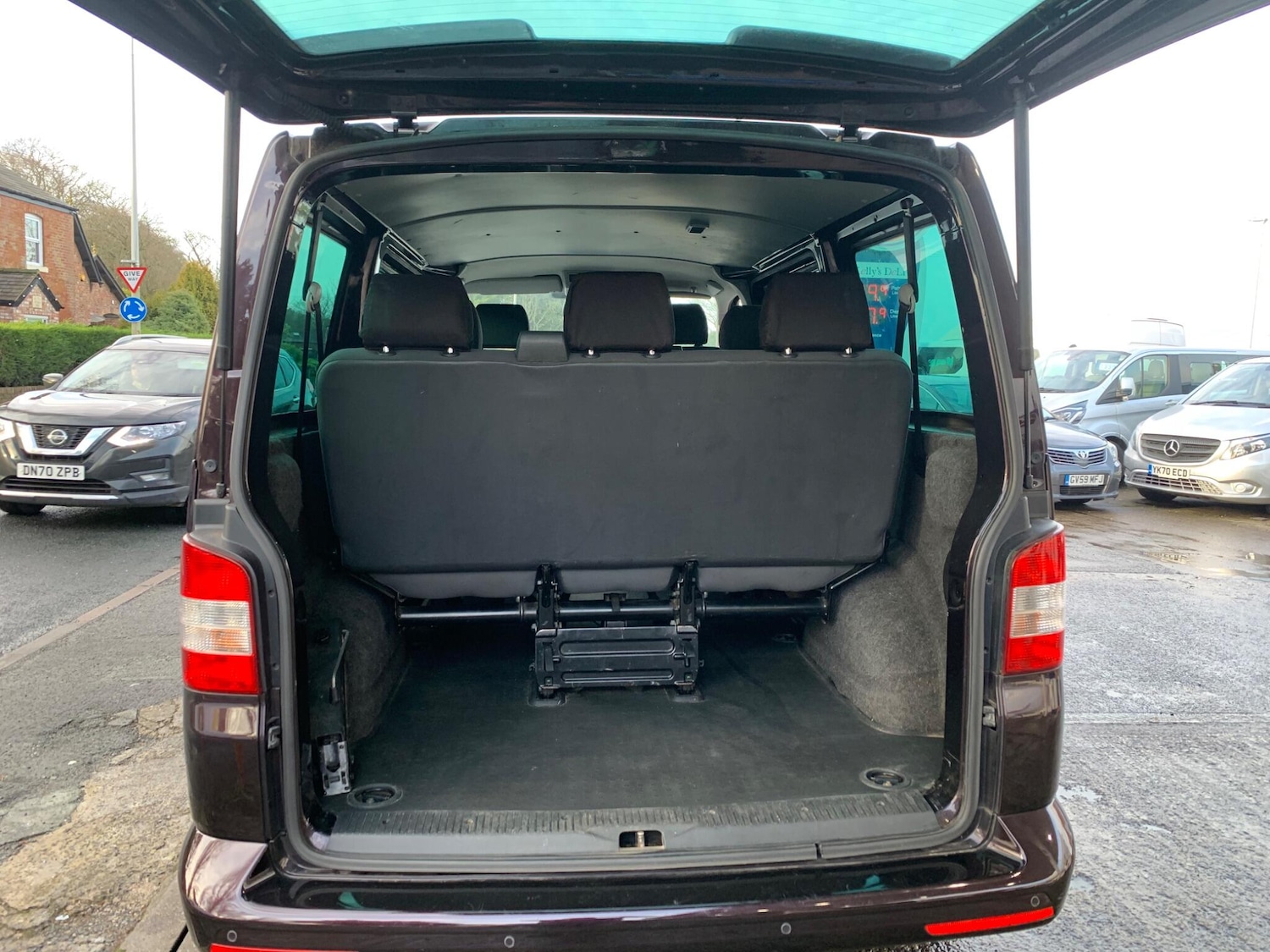 Used Volkswagen Transporter Shuttle 2015 for sale - 77455507: Photo 8