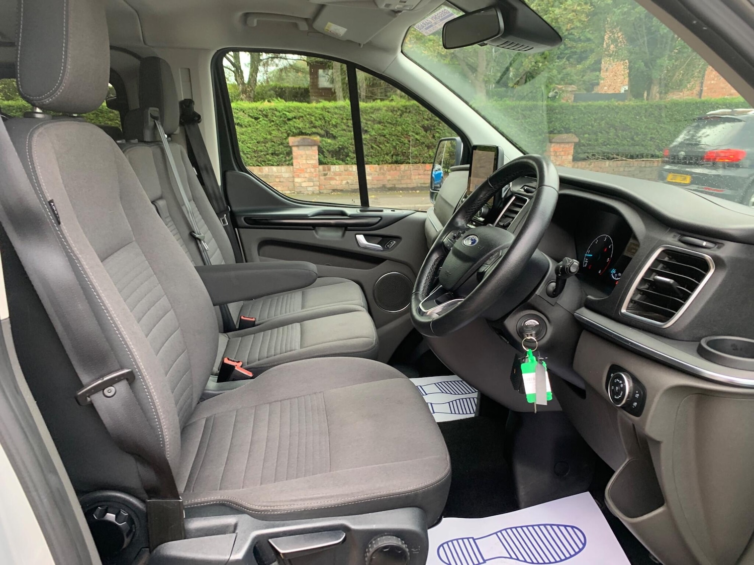 Used Ford Tourneo Custom 2020 for sale - 76988302: Photo 10