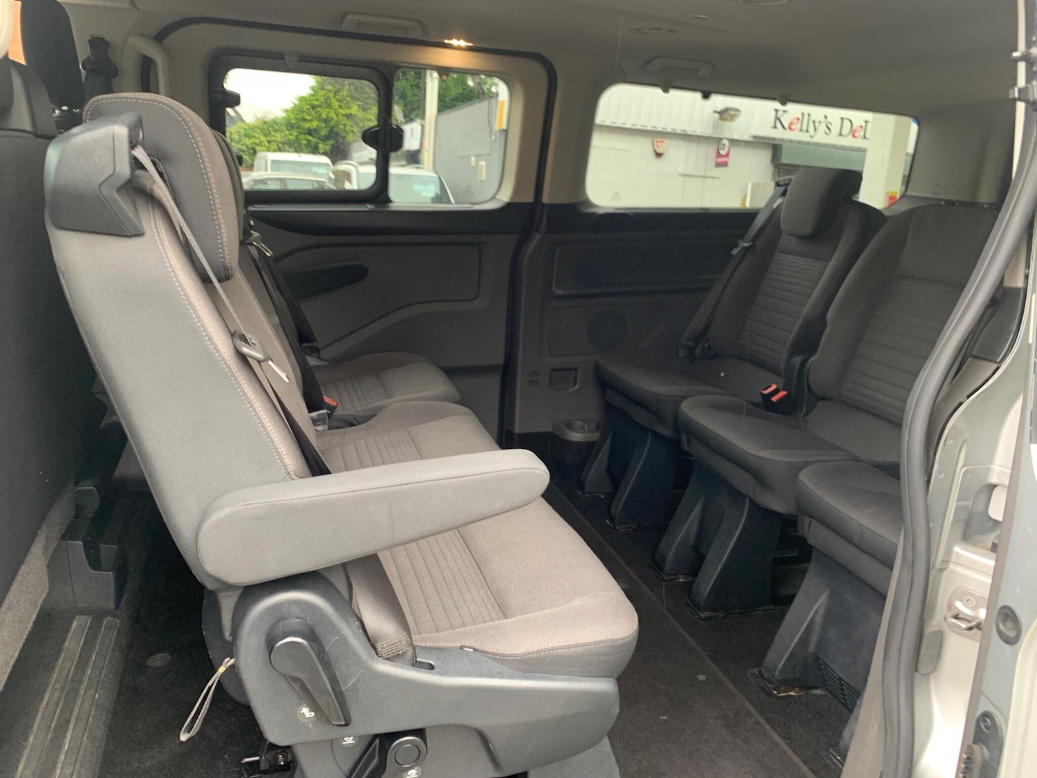 Used Ford Tourneo Custom 2020 for sale - 76988302: Photo 13