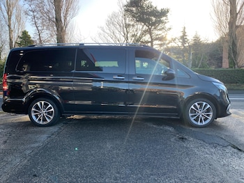 Used Mercedes-Benz V-Class 2019 for sale - 76965362: Photo