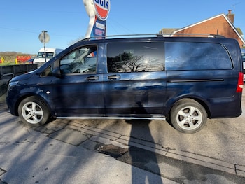 Used Mercedes-Benz Vito 2017 for sale - 77696210: Photo
