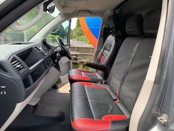 Used Volkswagen Transporter 2018 for sale - 78752119: Photo