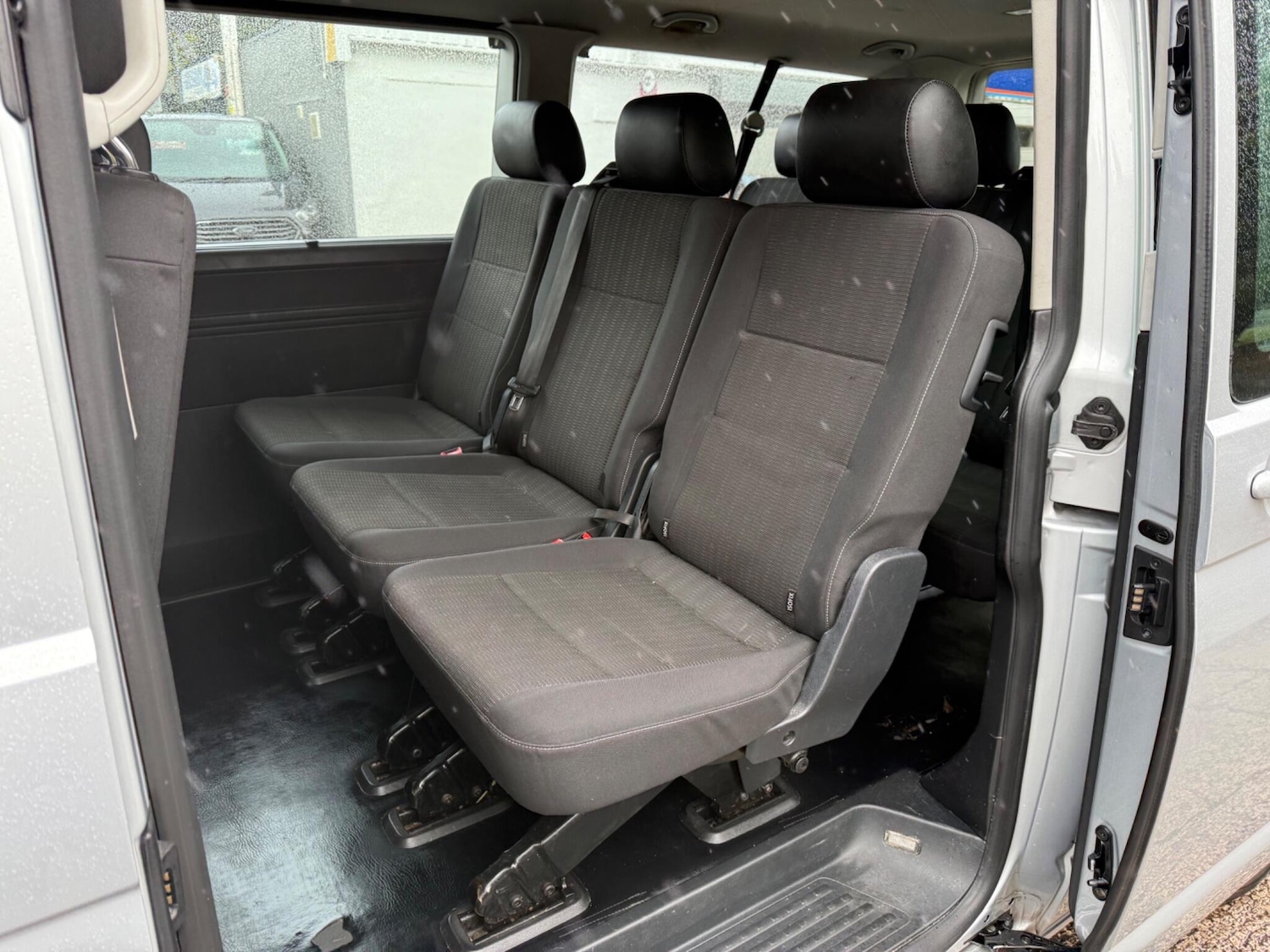 Used Volkswagen Transporter Shuttle 2017 for sale - 76994769: Photo 13