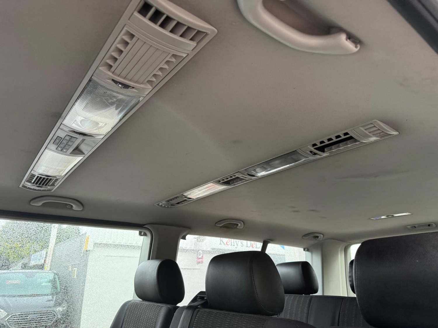 Used Volkswagen Transporter Shuttle 2017 for sale - 76994769: Photo 15