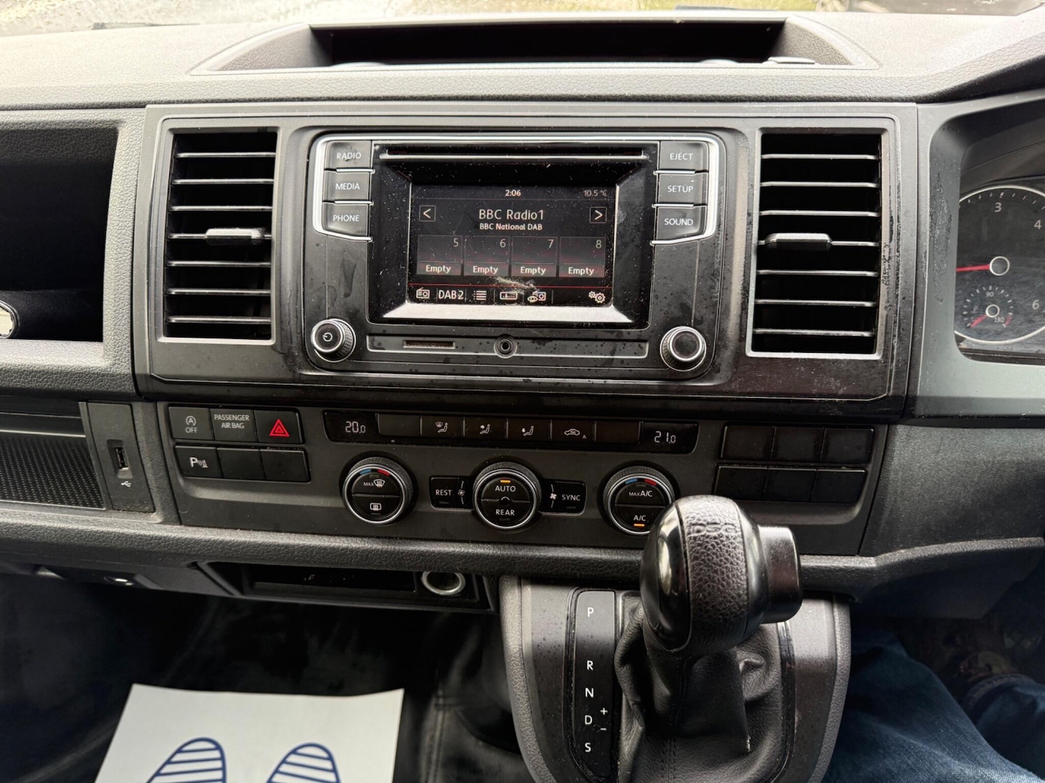 Used Volkswagen Transporter Shuttle 2017 for sale - 76994769: Photo 16