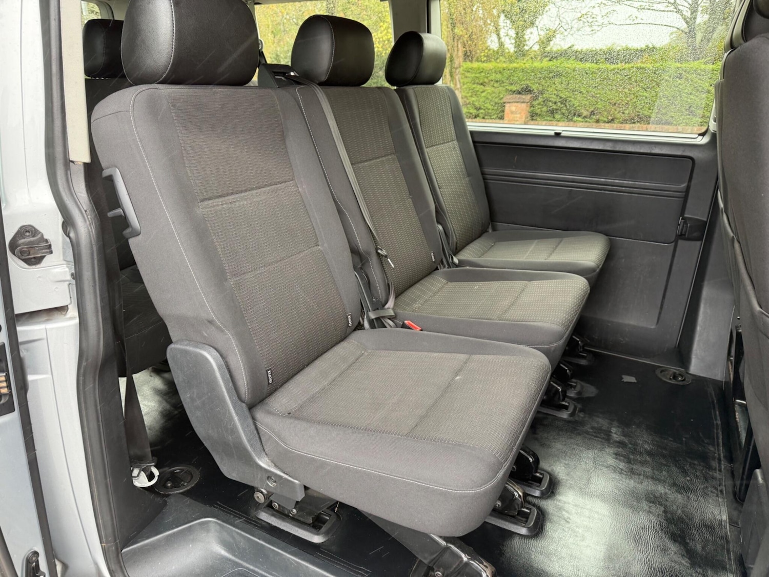 Used Volkswagen Transporter Shuttle 2017 for sale - 76306142: Photo 12