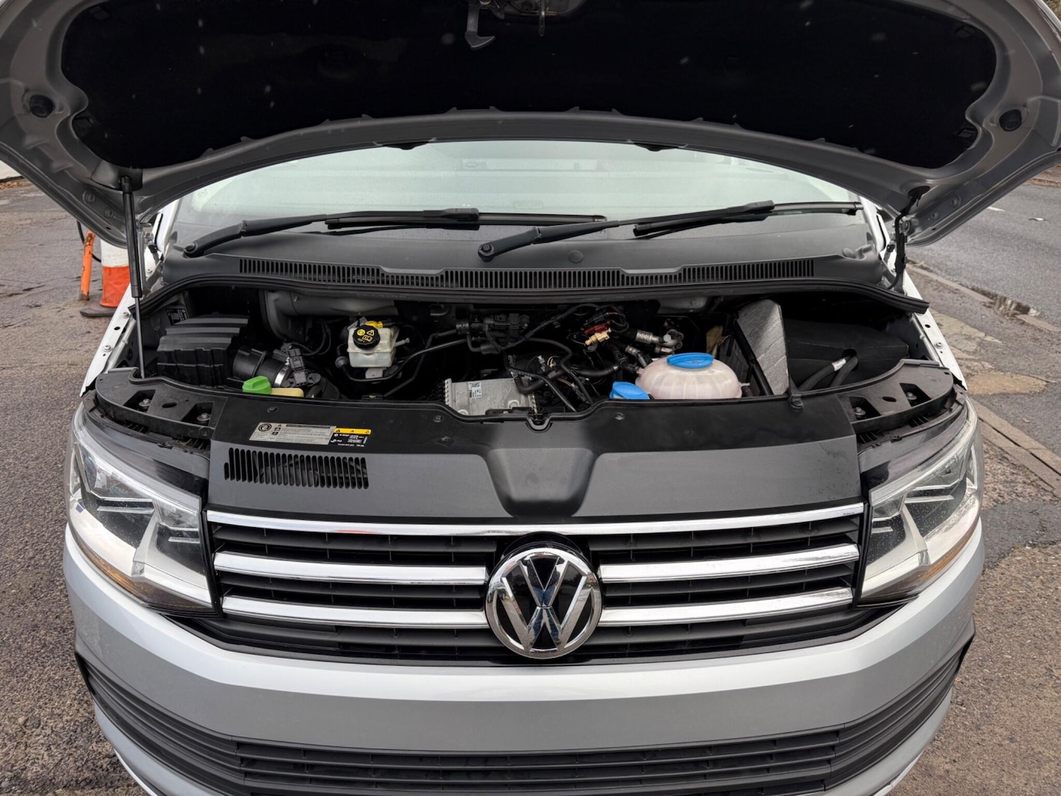 Used Volkswagen Transporter Shuttle 2017 for sale - 76306142: Photo 18