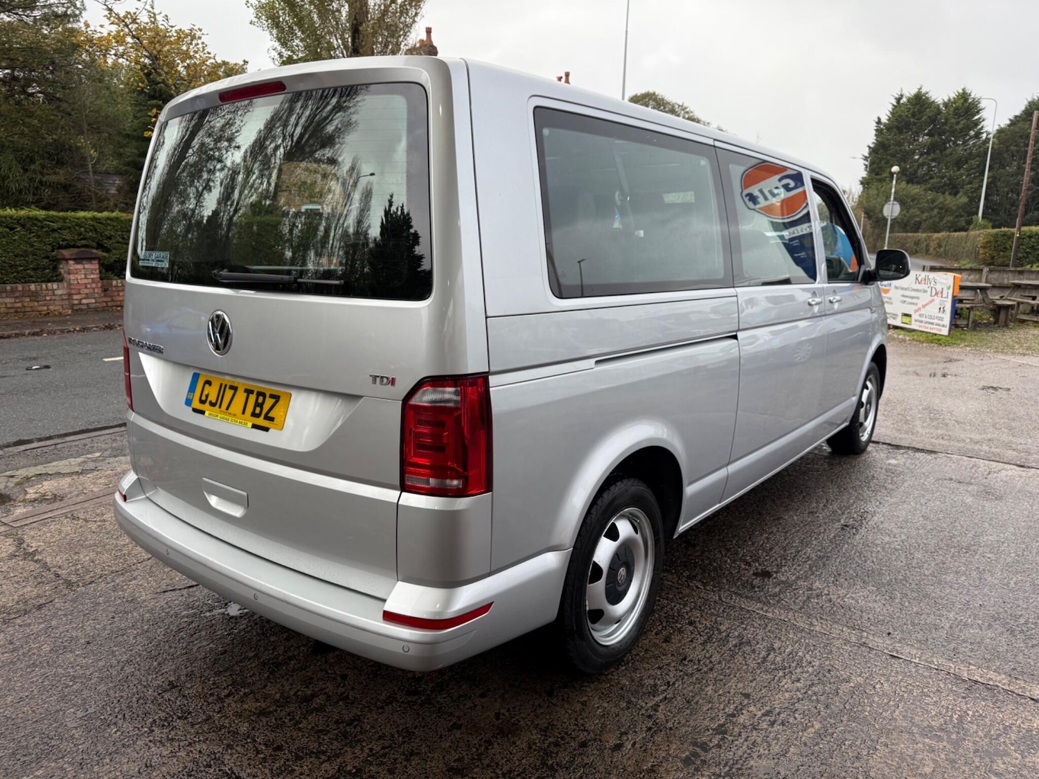 Used Volkswagen Transporter Shuttle 2017 for sale - 76306142: Photo 4