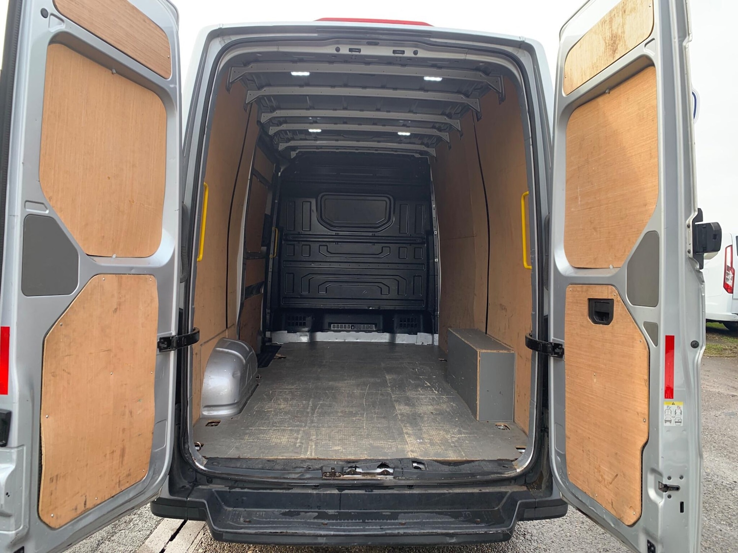 Used Volkswagen Crafter for sale - 77625355: Photo 10