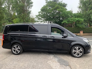 Used Mercedes-Benz V-Class 2017 for sale - 78922582: Photo