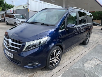 Used Mercedes-Benz V-Class 2018 for sale - 75552813: Photo
