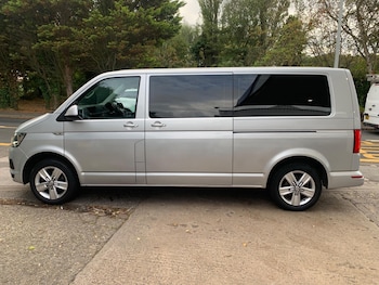 Used Volkswagen Transporter Shuttle 2017 for sale - 75978736: Photo
