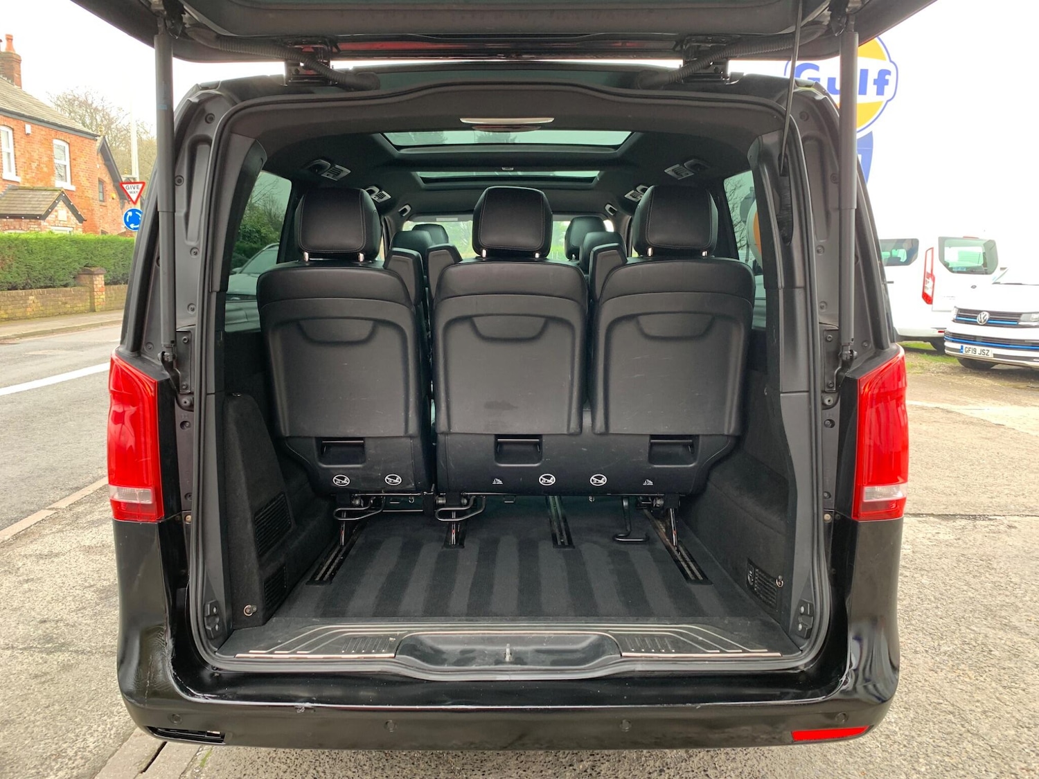 Used Mercedes-Benz V-Class 2017 for sale - 77511295: Photo 22