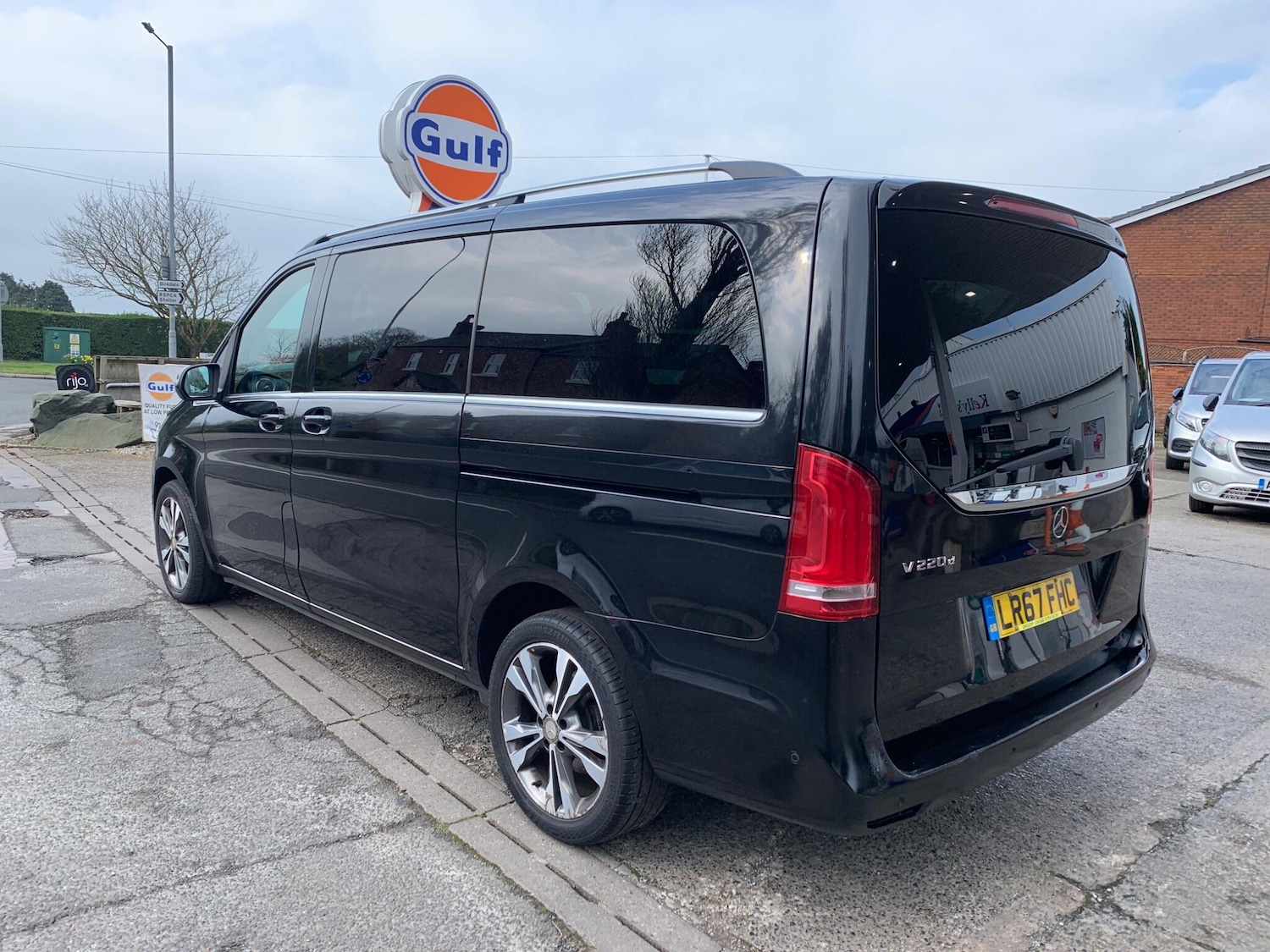 Used Mercedes-Benz V-Class 2017 for sale - 77511295: Photo 4