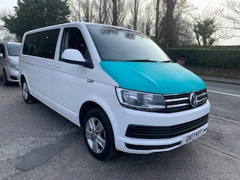 Used Volkswagen Transporter Shuttle 2017 for sale - 77696735: Photo