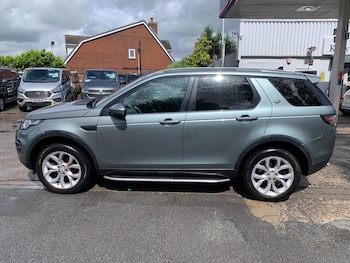 Used Land Rover Discovery Sport 2015 for sale - 78772211: Photo