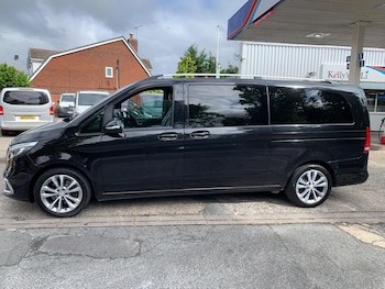 Used Mercedes-Benz V-Class 2019 for sale - 78999227: Photo