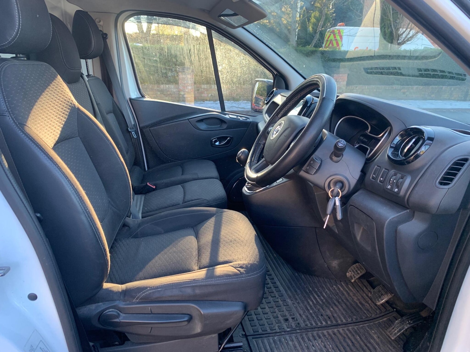 Used Vauxhall Vivaro 2018 for sale - 77109150: Photo 10