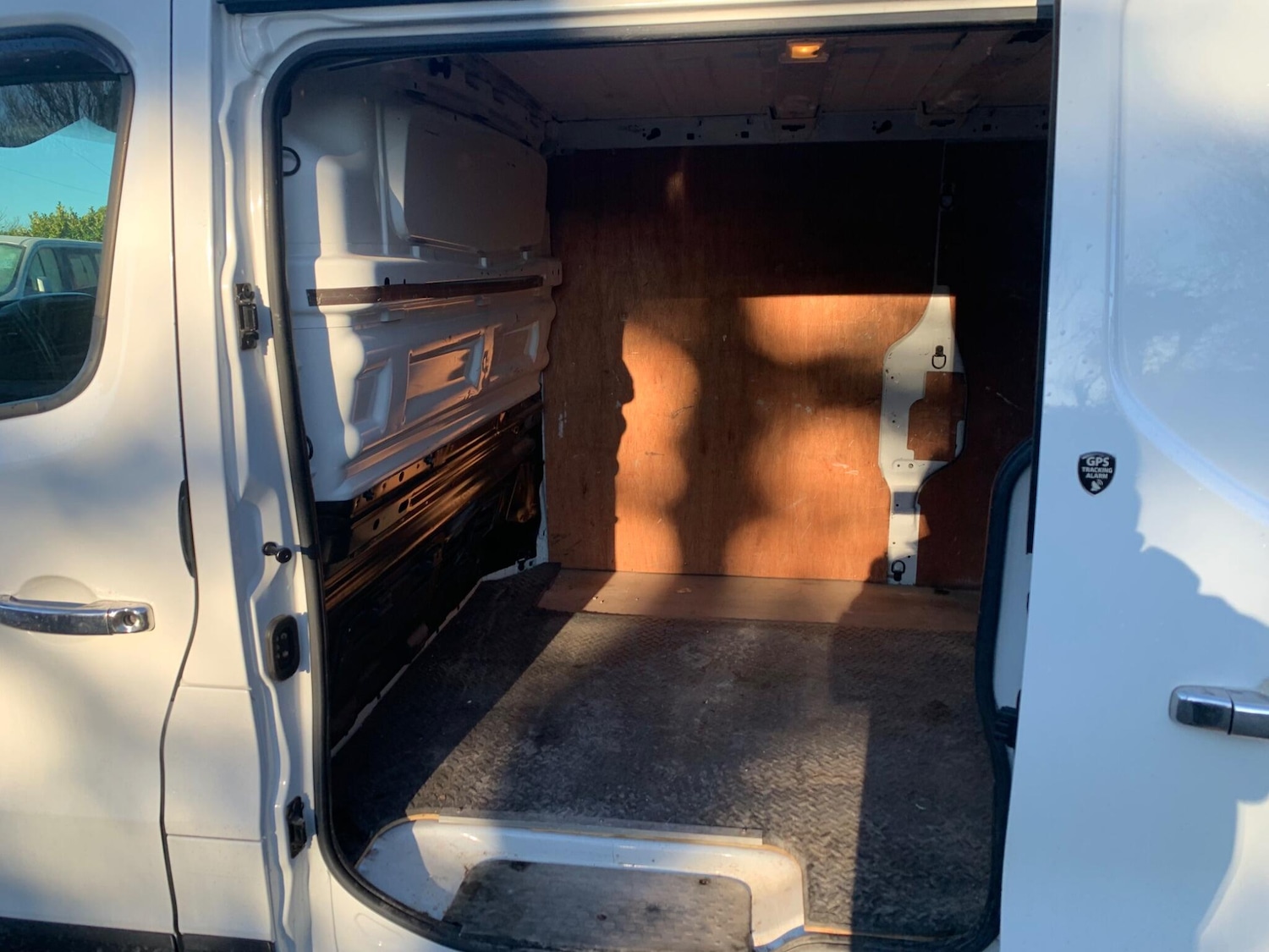 Used Vauxhall Vivaro 2018 for sale - 77109150: Photo 12