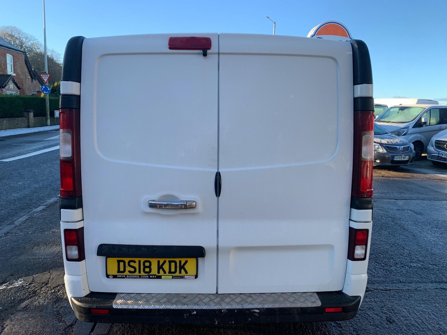 Used Vauxhall Vivaro 2018 for sale - 77109150: Photo 8
