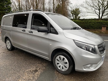 Used Mercedes-Benz Vito 2018 for sale - 77455947: Photo
