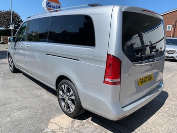 Used Mercedes-Benz V-Class 2017 for sale - 79092792: Photo