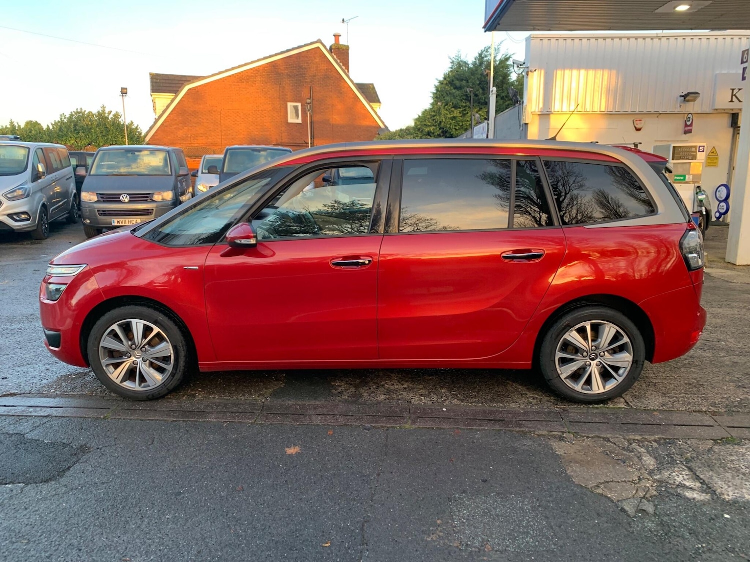 Used Citroen C4 Grand Picasso 2016 for sale - 76753179: Photo 4