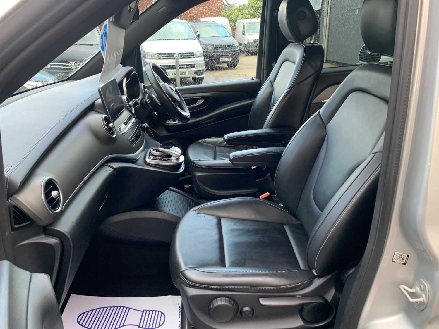 Used Mercedes-Benz V-Class 2017 for sale - 75741677: Photo 15