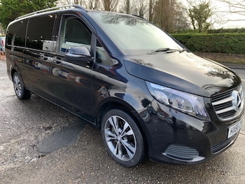 Used Mercedes-Benz V-Class 2016 for sale - 77659028: Photo