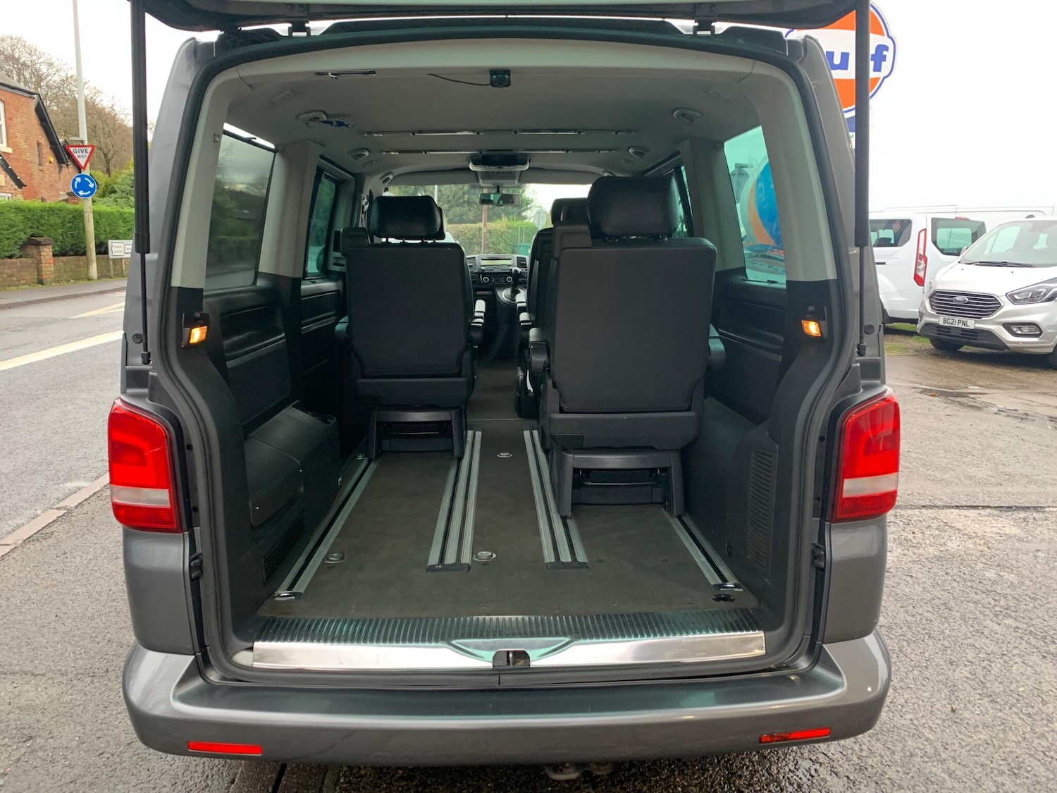 Used Volkswagen Caravelle 2011 for sale - 76656976: Photo 10