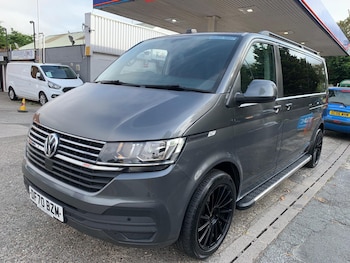 Used Volkswagen Transporter Shuttle 2020 for sale - 79413115: Photo