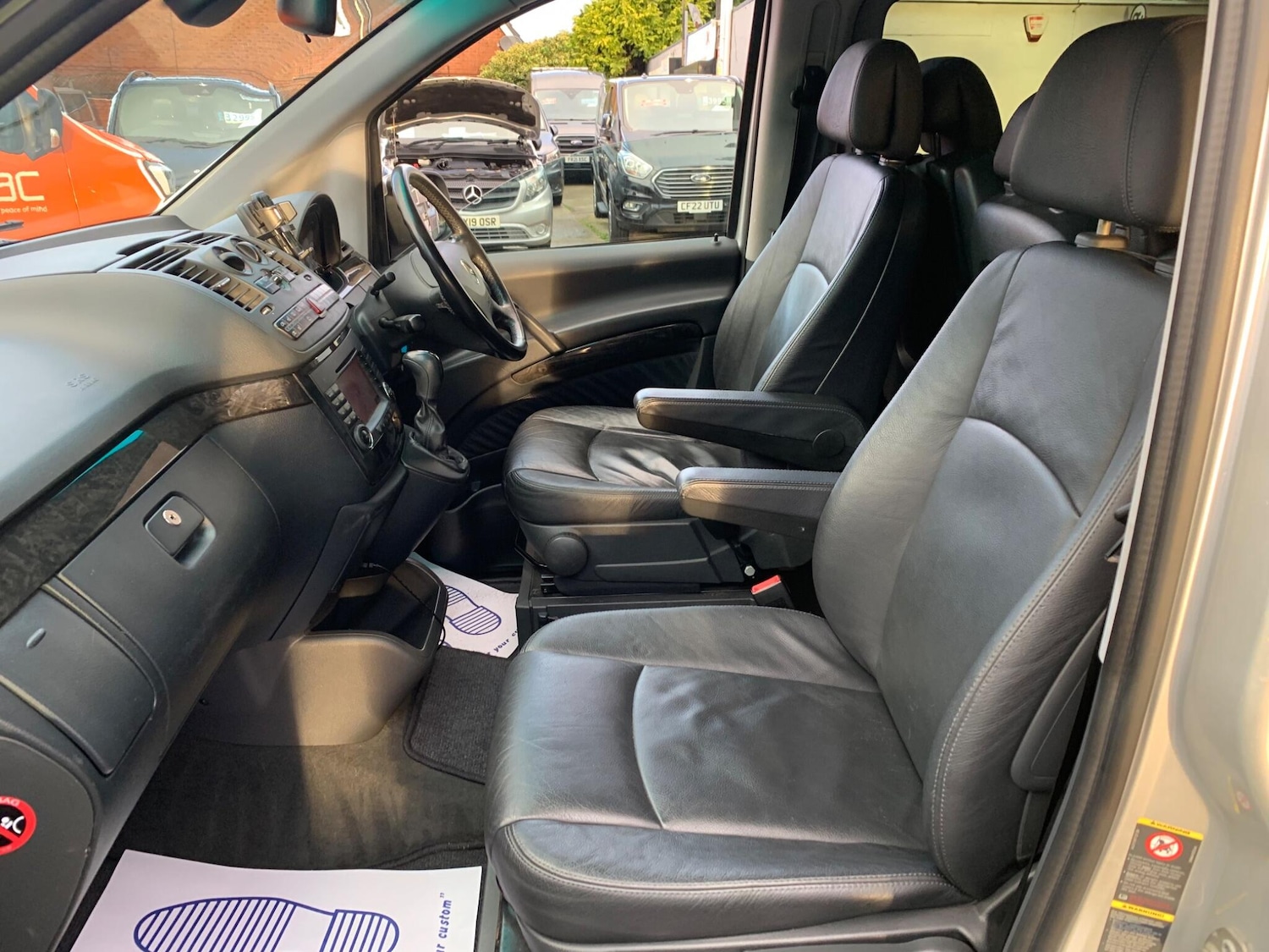 Used Mercedes-Benz Viano 2010 for sale - 76572497: Photo 11