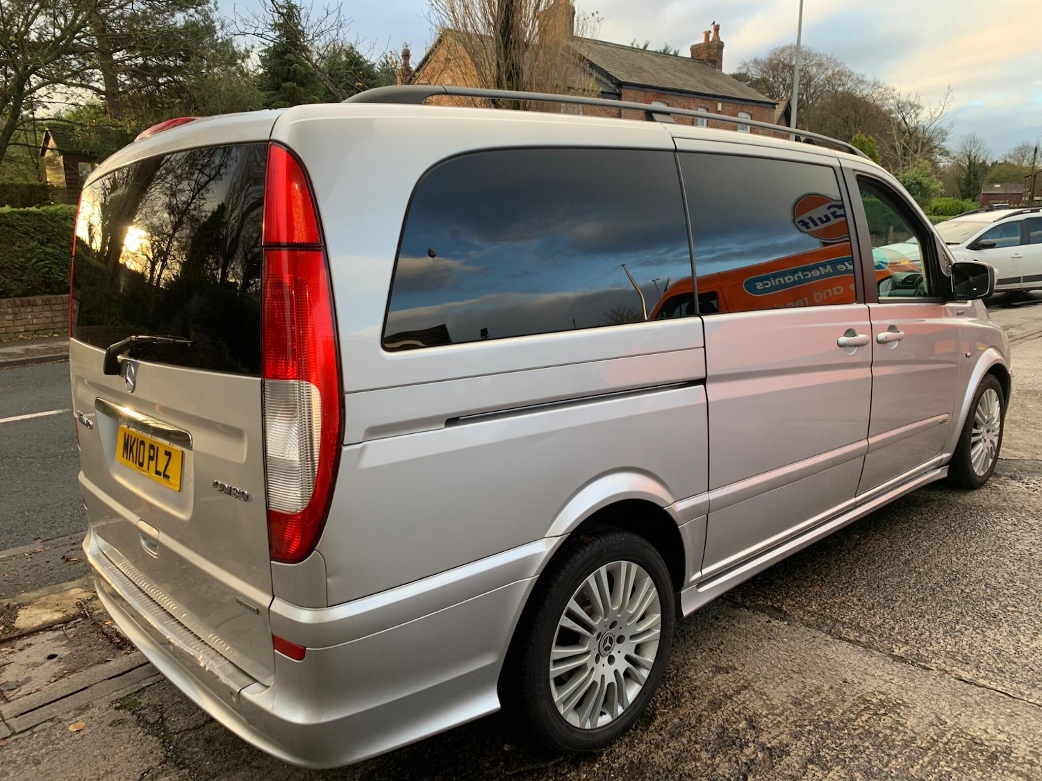 Used Mercedes-Benz Viano 2010 for sale - 76572497: Photo 3