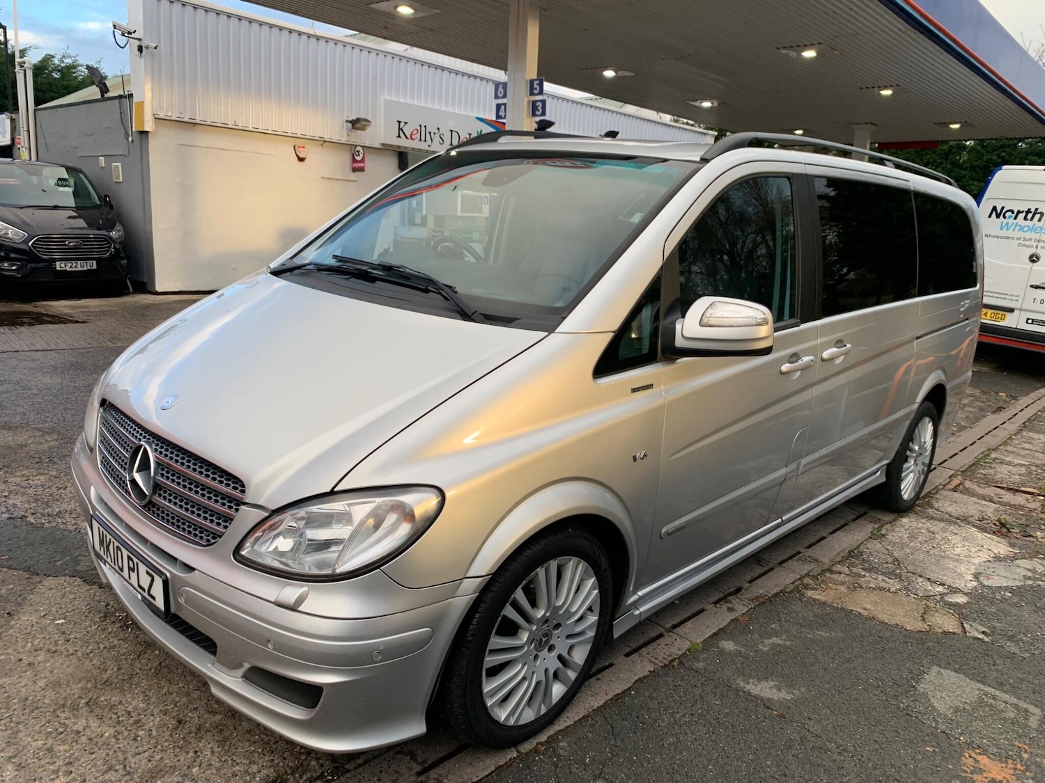 Used Mercedes-Benz Viano 2010 for sale - 76572497: Photo 4