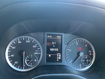 Used Mercedes-Benz Vito 2018 for sale - 78878462: Photo
