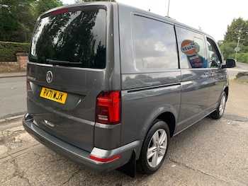 Used Volkswagen Transporter 2021 for sale - 78741504: Photo